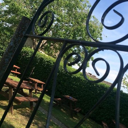 The Swan Hotel Eynsham Экстерьер фото