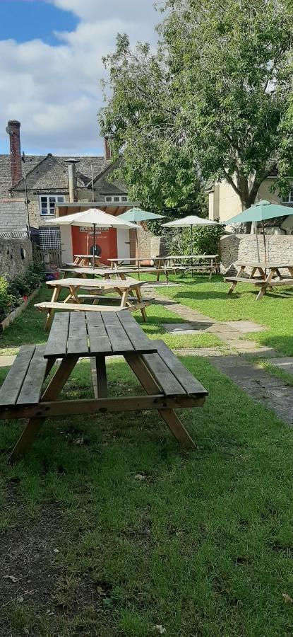 The Swan Hotel Eynsham Экстерьер фото